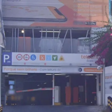 Principe Real Area Apartament *